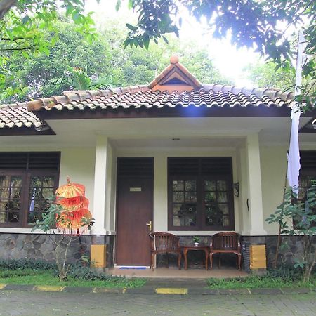 Cico Resort Gununggeulis Exterior photo